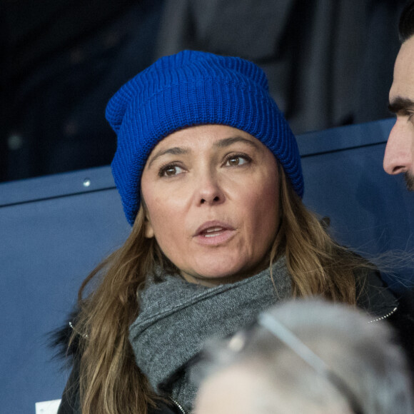 Sandrine Quétier et un ami assistent au match Paris Saint-Germain - Lille pour la 14e journée du championnat de Ligue 1 Conforama, au Parc des Princes. Paris, le 22 novembre 2019.