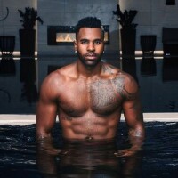 Jason Derulo : Sa photo en boxer, avec son "anaconda", fait réagir ses abonnés