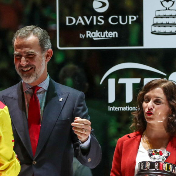 Le roi Felipe VI d'Espagne et Rafa Nadal - L'Espagne remporte la Coupe Davis à Madrid, le 24 novembre 2019, grâce à la victoire de Rafael Nadal contre Denis Shapovalov (6-3, 7-6).
