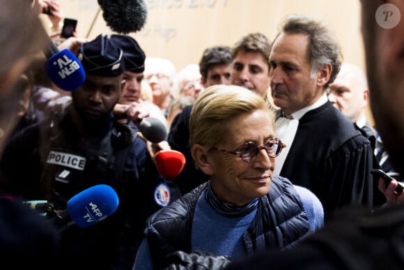 Alexandre Balkany, Isabelle Balkany, Maître Pierre-Olivier Sur - Isabelle Balkany au tribunal correctionnel de Paris pour le second volet du procès concernant le blanchiment à grande échelle le 18 octobre 2019. Elle est condamnée à 4 ans de prisons ferme, son mari Patrick à 5 ans. Les deux époux sont condamnés à 10 ans d'inégibilité. © JB Autissier / Panoramic / Bestimage