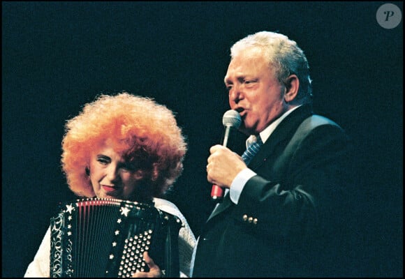 Archives - Jacques Martin au 2e Festival de la chanson avec Yvette Horner. Le 15 janvier 2000.