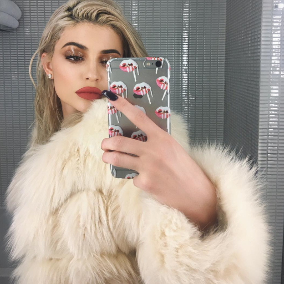 Les selfies préférés de 2016 de Kylie Jenner.