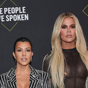 Kris Jenner, Kourtney Kardashian, Khloe Kardashian, Kim Kardashian - Les célébrités assistent à la 45ème cérémonie des "People Choice Awards" à Santa Monica, le 10 novembre 2019