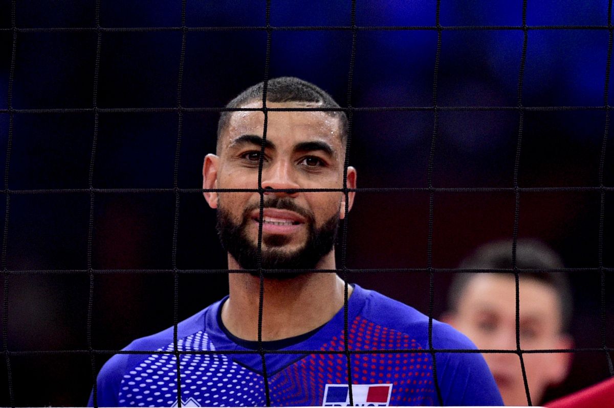 Earvin Ngapeth Arrete Au Bresil Pour Un Malentendu Sur Une Fessee Purepeople