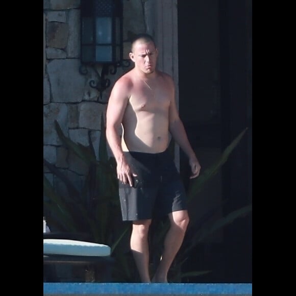 Channing Tatum passe des vacances avec sa fille Everly Tatum et son ami A. Levine et sa femme B. Prinsloo sous le soleil de Cabo San Lucas au Mexique, le 30 mars 2019.