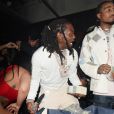 Offset fête son anniversaire (28 ans) avec sa femme Cardi B dans un club de striptease à Los Angeles. Offset est arrivé avec un énorme sac rempli de billets de 1 dollars et les distribues aux stripteaseuses. L'ambiance est chaude! Le 13 décembre 2019