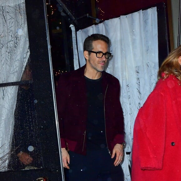 Exclusif - Blake Lively et son mari Ryan Reynolds sont allés fêter l'anniversaire de T.Swift (30 ans) au restaurant Oscar Wilde à New York, le 14 décembre 2019