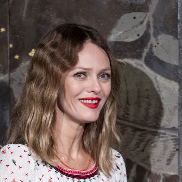 Vanessa Paradis lors du photocall du défilé Chanel Métiers d'Art 2019 / 2020 au Grand Palais à Paris le 4 décembre 2019 © Olivier Borde / Bestimage