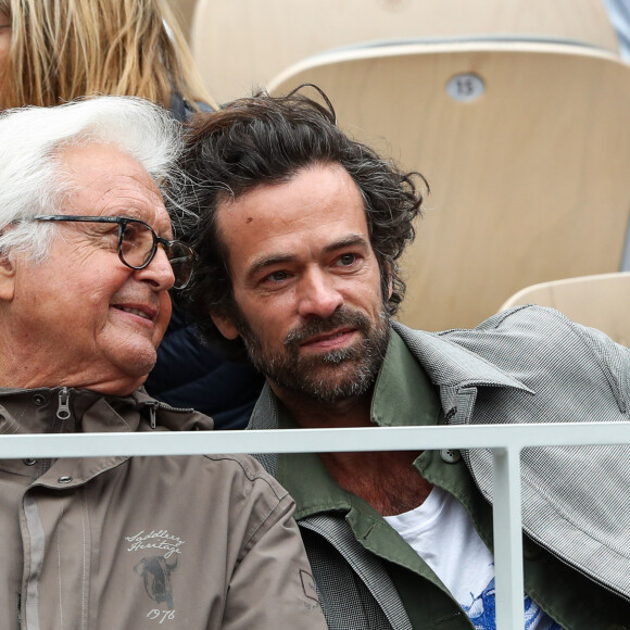 Romain Duris - Célébrités dans les tribunes des internationaux de France de tennis de Roland Garros à Paris, France, le 7 juin 2019. © Cyril Moreau/Bestimage