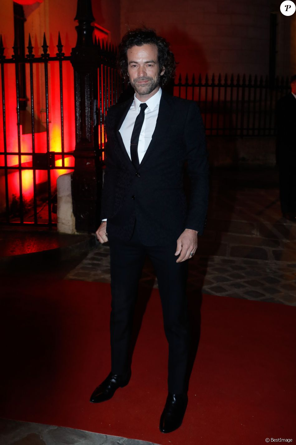 Masque Célébrité Romain Duris (avec Barbe) - Taille Réelle, élastique, Pour Déguisement, Fête, Photo - Fabriqué En Europe - 2