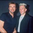 Thierry Mugler et Jean-Paul Gaultier à Paris en octobre 1990.