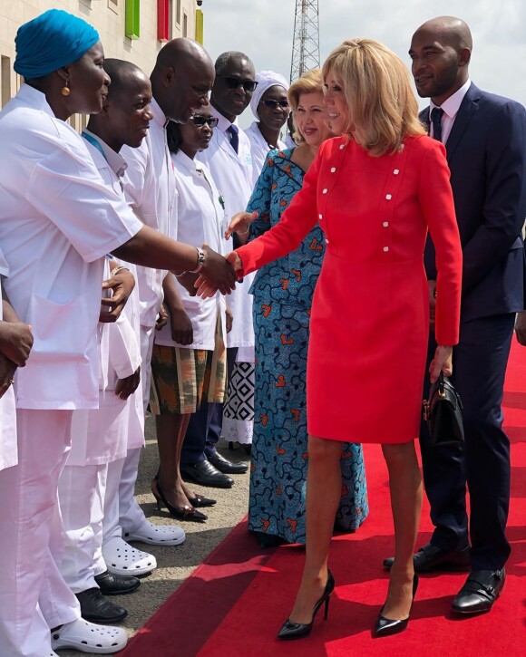 Brigitte Macron lors de son voyage en Côte d'Ivoire, le 21 décembre 2019.