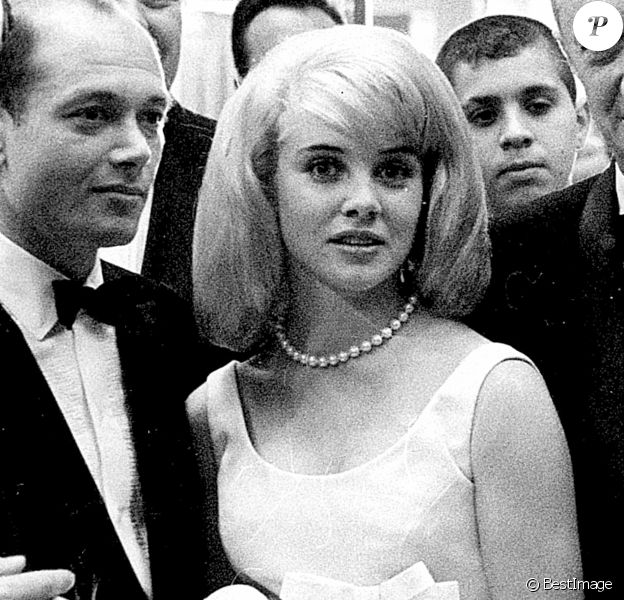 Archives - Sue Lyon, la Lolita de Stanley Kubrick, est morte à 73 ans. 27/12/2019 - Los Angeles