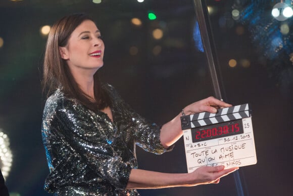 Exclusif - Marie-Agnès Gillot - Enregistrement de l'émission "Toute la musique qu'on aime", qui sera diffusée le 31 décembre sur TF1, sur la péniche "Crystal II" à Paris. Le 9 décembre 2019 © Cyril Moreau / Bestimage