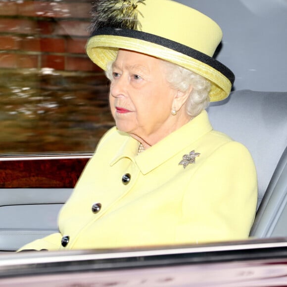 La reine Elizabeth II le 29 décembre 2019 à Sandringham, de sortie à la messe en l'église Sainte-Marie-Madeleine. © Imago / Panoramic / Bestimage