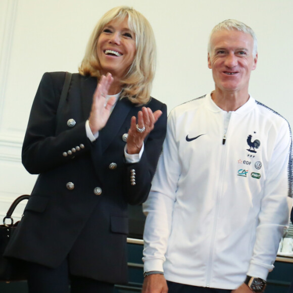 Brigitte Macron, Didier Deschamps, entraineur de l'équipe de France de Football, Noel Le Graet, président de la Fédération Francaise de Football (FFF), Emmanuel Macron, président de la République - Le président de la République accompagné de sa femme rencontre les joueurs qui vont participer à la coupe du monde de football au centre national de Clairefontaine le 5 juin 2018 © Hamilton / Pool / Bestimage