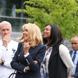 Hugo Lloris, capitaine de l'équipe de France de football, Didier Deschamps, sélectionneur de l'équipe de France de Football, Brigitte Macron, Laura Flessel, ministre des sports - Le président et son épouse rencontrent les joueurs de l'équipe de France de football qui participeront à la coupe du monde au centre de Clairefontaine le 5 juin 2018. © Dominique Jacovides / Cyril Moreau / Bestimage