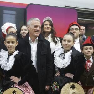 Didier Deschamps durant le départ du train des Pièces Jaunes à la gare de Nice le 19 janvier 2019. © Frantz Bouton / Nice Matin / Bestimage