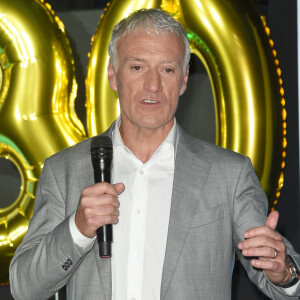 Le sélectionneur de l'équipe de France, Didier Deschamps (parrain des 30 ans de l'Opération Pièces Jaunes 2019) lors du lancement de la 30ème édition de l'Opération Pièces Jaunes 2019 avec Lucrèce à l'Hôpital Necker-Enfants malades AP-HP à Paris, France, le 9 janvier 2019. © Coadic Guirec/Bestimage