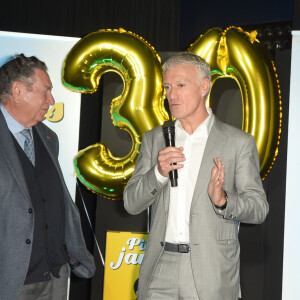 Le Professeur Claude Griscelli, le sélectionneur de l'équipe de France, Didier Deschamps (parrain des 30 ans de l'Opération Pièces Jaunes 2019) et Anne Barrère (Secrétaire Générale de la Fondation) lors du lancement de la 30ème édition de l'Opération Pièces Jaunes 2019 avec Lucrèce à l'Hôpital Necker-Enfants malades AP-HP à Paris, France, le 9 janvier 2019. © Coadic Guirec/Bestimage