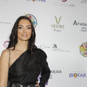 Exclusif - Emilie Nef Naf (habillée par Mirat Paris) - Photocall de la 3ème édition du "Grand dîner" à l'hôtel Marriott Champs-Elysées à Paris, le 27 novembre 2019. © Christophe Clovis / Bestimage