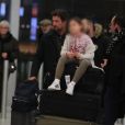 Exclusif - Pascal Balland et sa fille Madeleine - Laeticia Hallyday, son compagnon et toute la famille arrivent à l'aéroport de Paris-Orly après avoir passé des vacances et le nouvel An à Marrakech au Maroc, à Orly, France, le 3 janvier 2020.
