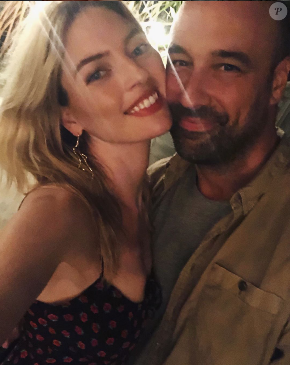 Martha Hunt et son fiancé Jason Mcdonald. 2019.