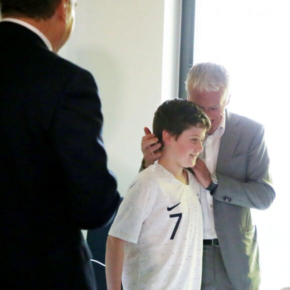 Brigitte Macron (Présidente de la Fondation Hôpitaux de Paris-Hôpitaux de France), Didier Deschamps, parrain de l'opération Pièces Jaunes 2020 lors du lancement de la 31ème édition de l'opération Pièce Jaunes au Centre Hospitalier Régional d'Orléans le 8 janvier 2020. © Dominique Jacovides / Bestimage