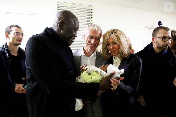 Brigitte Macron (Présidente de la Fondation Hôpitaux de Paris-Hôpitaux de France), Didier Deschamps, parrain de l'opération Pièces Jaunes 2020 lors du lancement de la 31ème édition de l'opération Pièce Jaunes au Centre Hospitalier Régional d'Orléans le 8 janvier 2020. © Dominique Jacovides / Bestimage