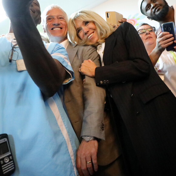 Brigitte Macron (Présidente de la Fondation Hôpitaux de Paris-Hôpitaux de France), Didier Deschamps, parrain de l'opération Pièces Jaunes 2020 lors du lancement de la 31ème édition de l'opération Pièce Jaunes au Centre Hospitalier Régional d'Orléans le 8 janvier 2020. © Dominique Jacovides / Bestimage