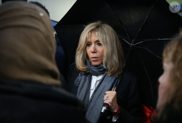 Brigitte Macron (Présidente de la Fondation Hôpitaux de Paris-Hôpitaux de France) lors du lancement de la 31ème édition de l'opération Pièce Jaunes au Centre Hospitalier Régional d'Orléans le 8 janvier 2020. © Dominique Jacovides / Bestimage