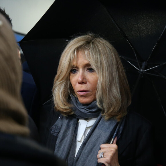 Brigitte Macron (Présidente de la Fondation Hôpitaux de Paris-Hôpitaux de France) lors du lancement de la 31ème édition de l'opération Pièce Jaunes au Centre Hospitalier Régional d'Orléans le 8 janvier 2020. © Dominique Jacovides / Bestimage