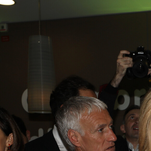 Brigitte Macron (Présidente de la Fondation Hôpitaux de Paris-Hôpitaux de France) et Didier Deschamps, parrain de l'opération Pièces Jaunes 2020 lors du lancement de la 31ème édition de l'opération Pièce Jaunes au Centre Hospitalier Régional d'Orléans le 8 janvier 2020. © Dominique Jacovides / Bestimage