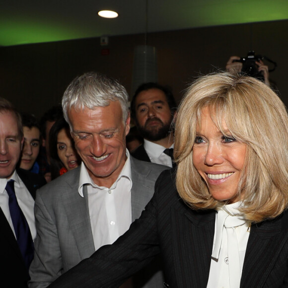 Brigitte Macron (Présidente de la Fondation Hôpitaux de Paris-Hôpitaux de France) et Didier Deschamps, parrain de l'opération Pièces Jaunes 2020 lors du lancement de la 31ème édition de l'opération Pièce Jaunes au Centre Hospitalier Régional d'Orléans le 8 janvier 2020. © Dominique Jacovides / Bestimage