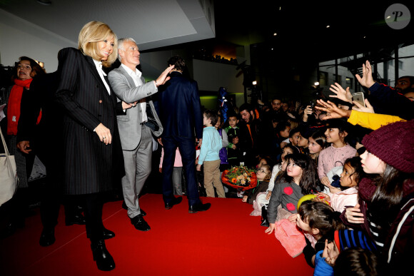 Brigitte Macron (Présidente de la Fondation Hôpitaux de Paris-Hôpitaux de France) et Didier Deschamps, parrain de l'opération Pièces Jaunes 2020 lors du lancement de la 31ème édition de l'opération Pièce Jaunes au Centre Hospitalier Régional d'Orléans le 8 janvier 2020. © Dominique Jacovides / Bestimage