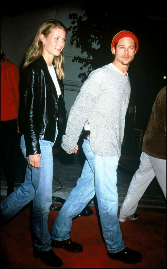 Brad Pitt et Gwyneth Paltrow - Première du film "Copycat". Hollywood. Le 30 octobre 1995.