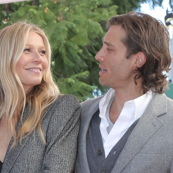 Gwyneth Paltrow et son mari Brad Falchuk - Ryan Murphy reçoit son étoile sur le Walk Of Fame à Hollywood, le 4 décembre 2018.