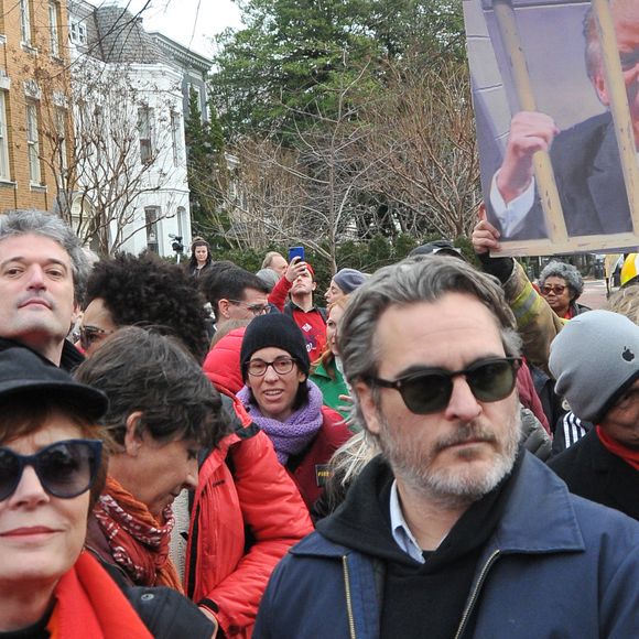 Susan Sarandon, Joaquin Phoenix - Les people marchent pour le climat à Washington le 10 janvier 2020.
