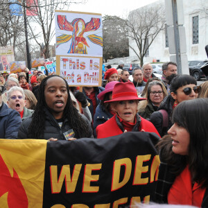 Susan Sarandon, Joaquin Phoenix, Jane Fonda - Les people marchent pour le climat à Washington le 10 janvier 2020.