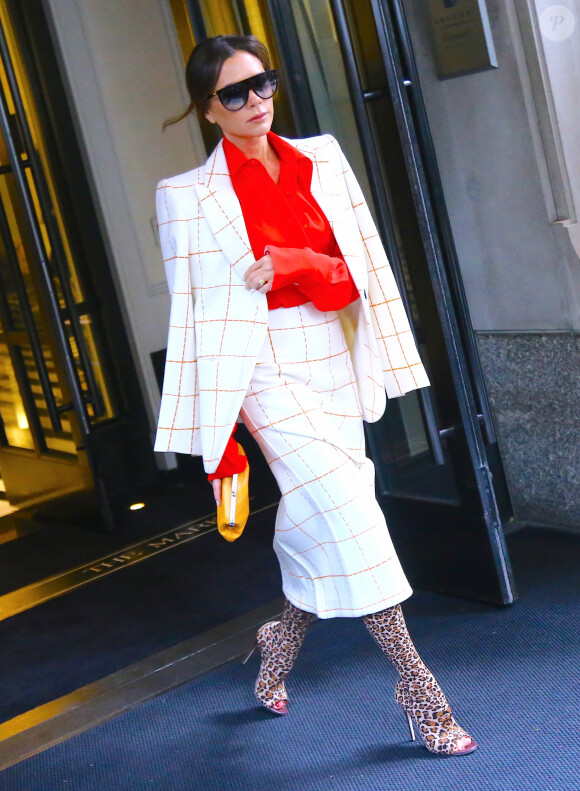 Victoria Beckham à la sortie de l'hôtel "The Mark" à New York, le 17 octobre 2019.