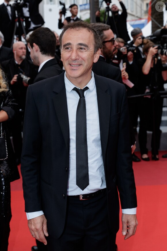 Elie Semoun - Montée des marches du film "A Hidden Life" lors du 72e Festival International du Film de Cannes. Le 19 mai 2019 © Jacovides-Moreau / Bestimage