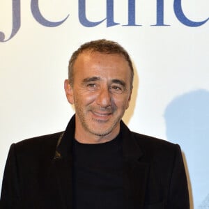 Elie Semoun lors dela soirée de lancement du Best-Seller "Le retour du jeune prince" d'A.G. Roemmers à l'Atelier des Lumières à Paris, France, le 10 avril 2019.© Veeren/Bestimage