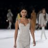 Bella Hadid - Défilé Jacquemus Homme automne-hiver 20/2021 intitulé 1997 à Paris, le 18 janvier 2020.