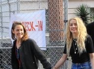Amber Heard amoureuse de Bianca Butti ? Main dans la main dans une marche phare