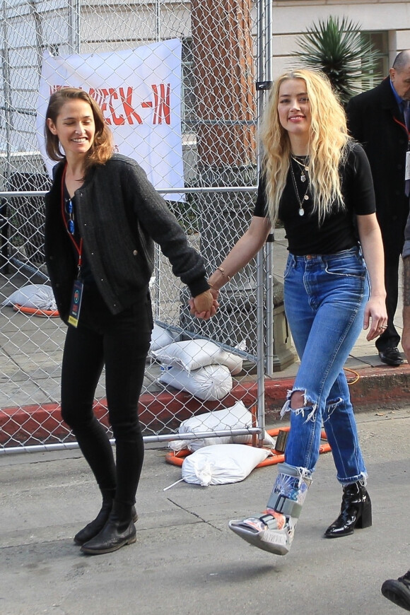 Amber Heard et sa compagne Bianca Butti lors de la "Women's March" à Los Angeles, le 18 janvier 2020.