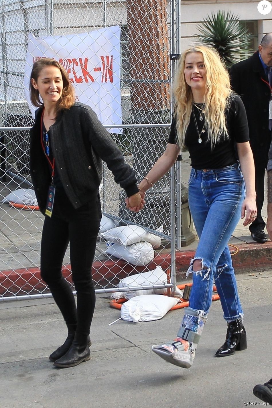 Amber Heard Et Sa Compagne Bianca Butti Lors De La Women s March Los Amber Heard Et Sa Compagne Bianca Butti Lors De La Women s March Los