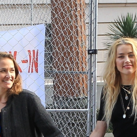 Amber Heard et sa compagne Bianca Butti lors de la "Women's March" à Los Angeles, le 18 janvier 2020.