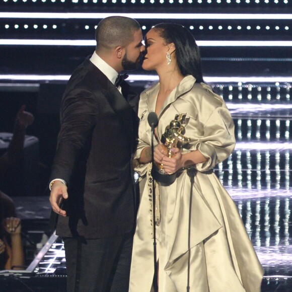 Drake et Rihanna aux MTV Video Music Awards 2016.