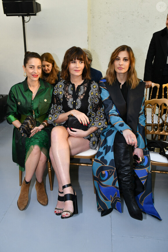Audrey Dana, Marina Hands et Sveva Alveti assistent au défilé Elie Saab, collection Haute Couture printemps-été 2020 au Grand Palais. Paris, le 22 janvier 2020.