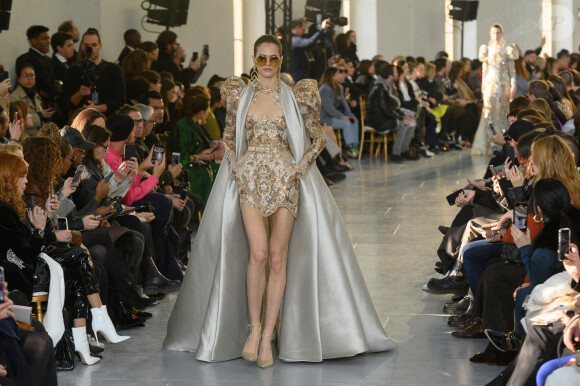 Défilé Elie Saab, collection Haute Couture printemps-été 2020 au Grand Palais. Paris, le 22 janvier 2020.
